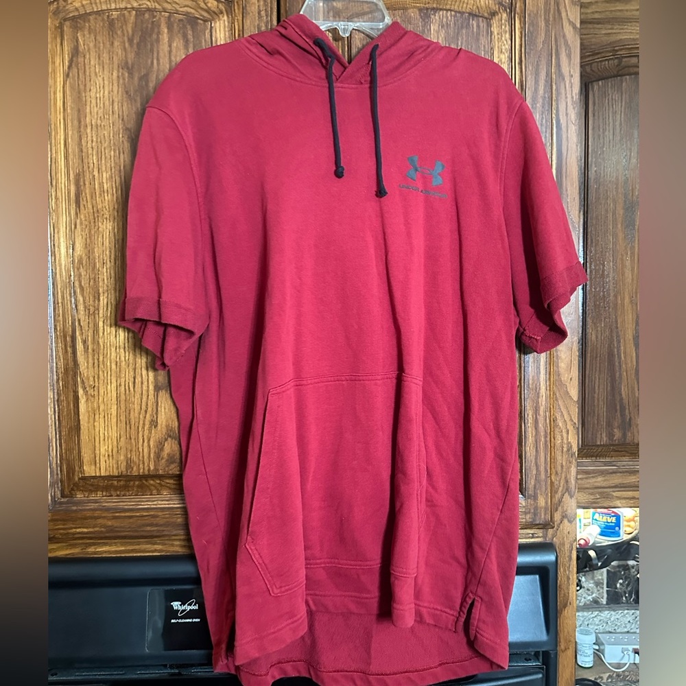 2XL Under Armour Short Sleeve Hoodie